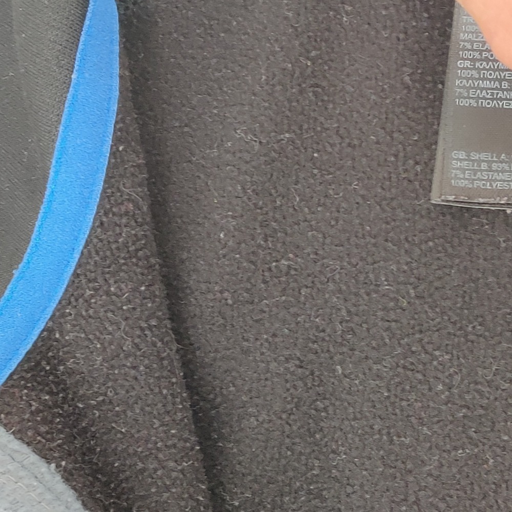 The North Face Men's 1/4‎ Zip Black Blue Trim Pullover Medium Athletic Sweater - Picture 13 of 16